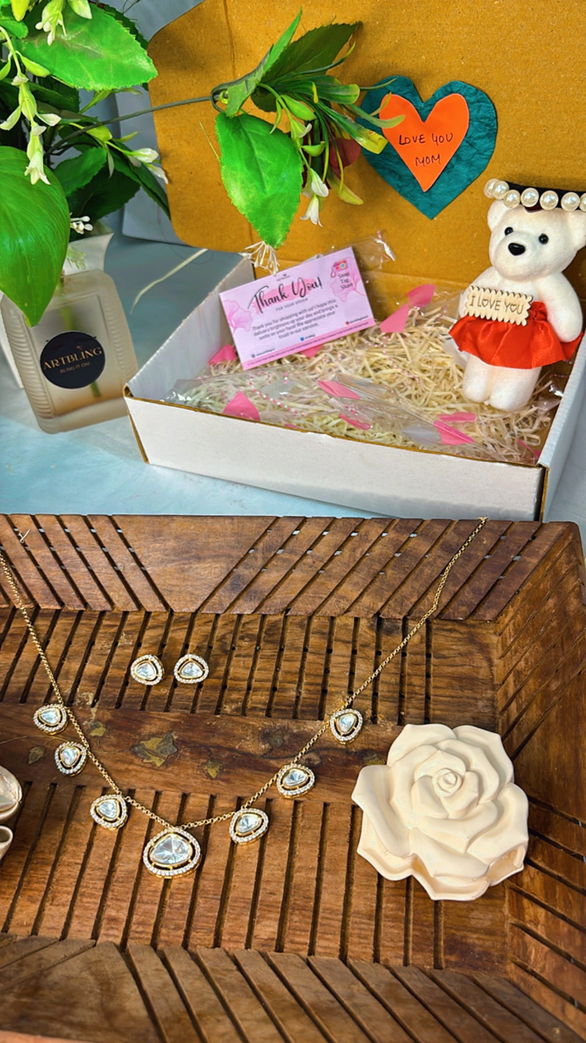 The Royal Bling Hamper