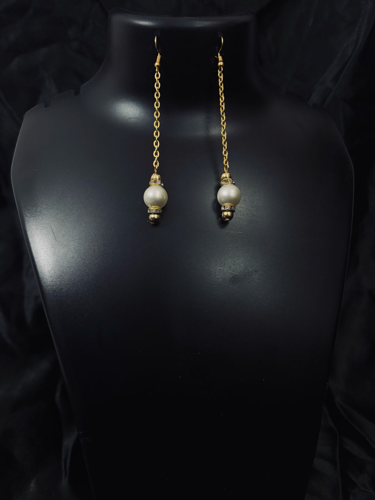 Royal Pearl Layered Necklace Set