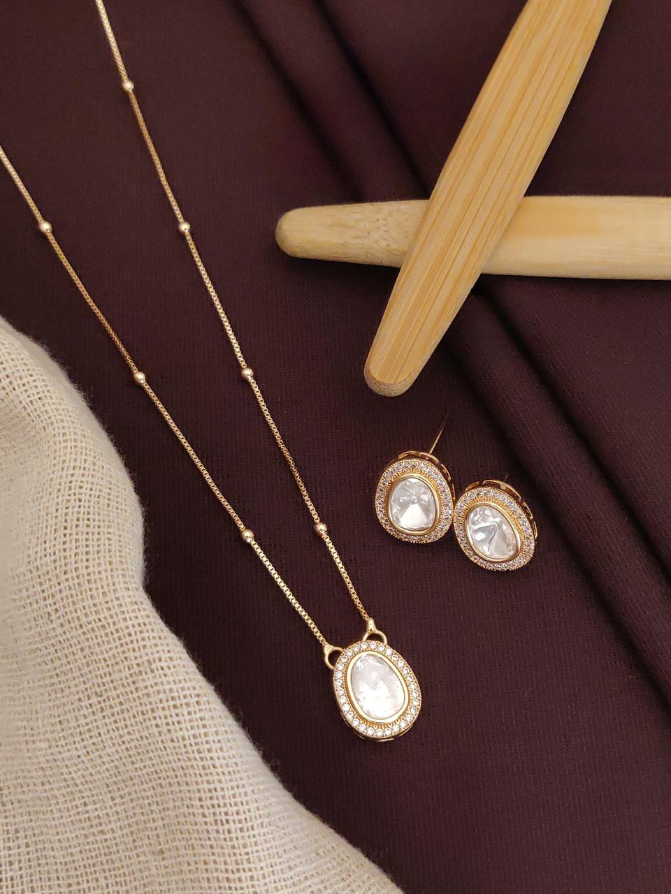 Timeless A.D Pendant Set