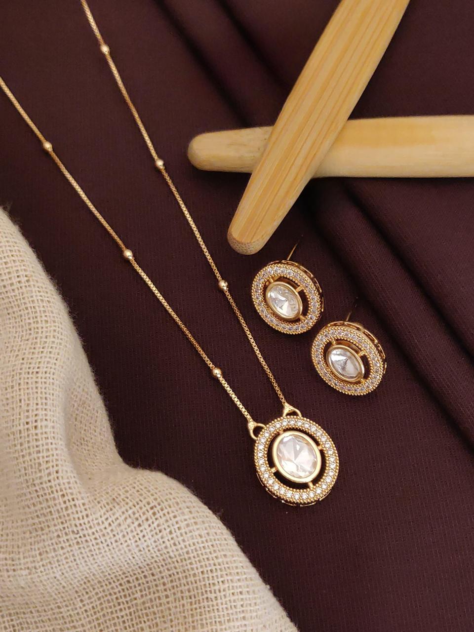 Timeless A.D Pendant Set