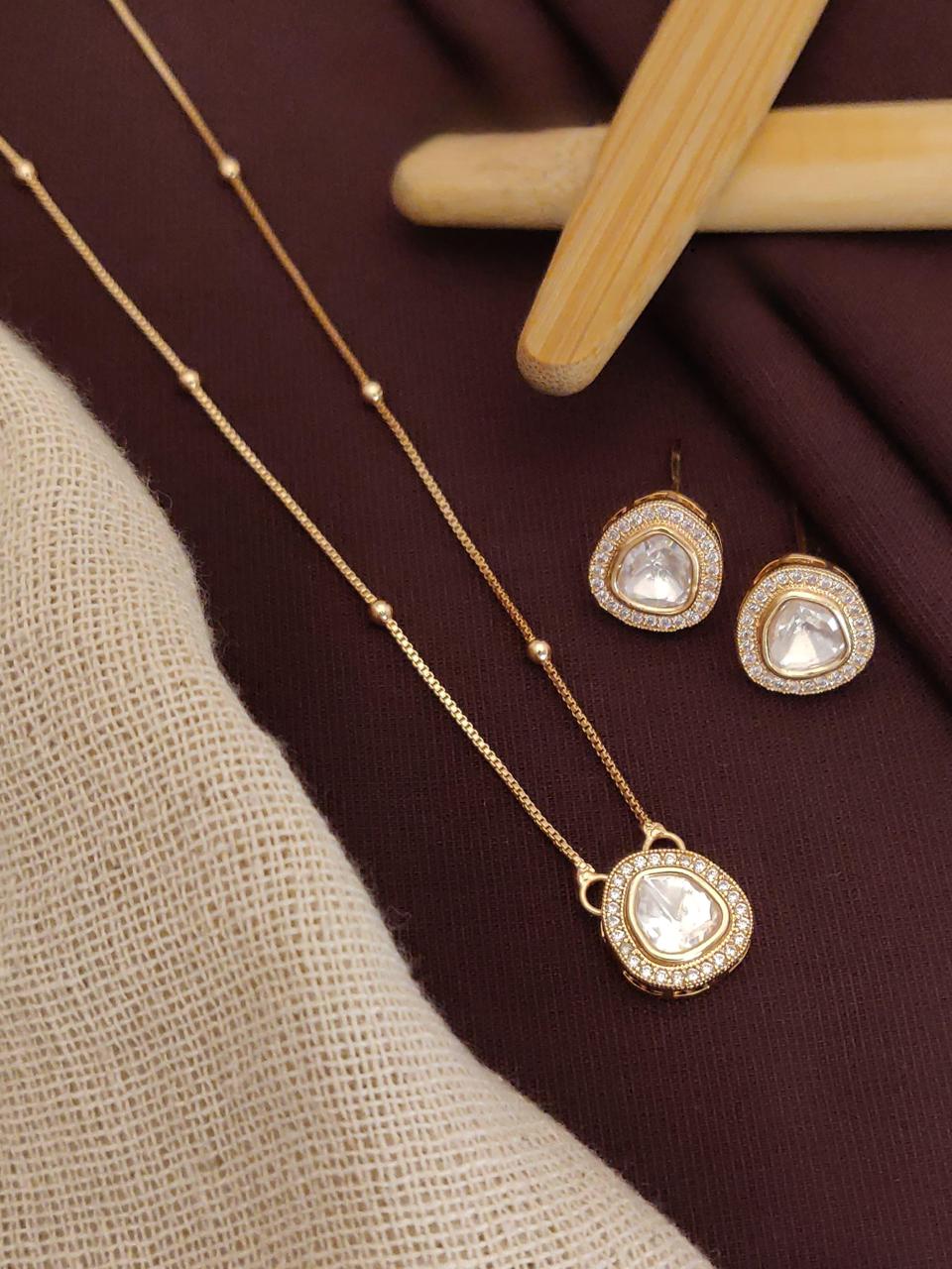 Timeless A.D Pendant Set