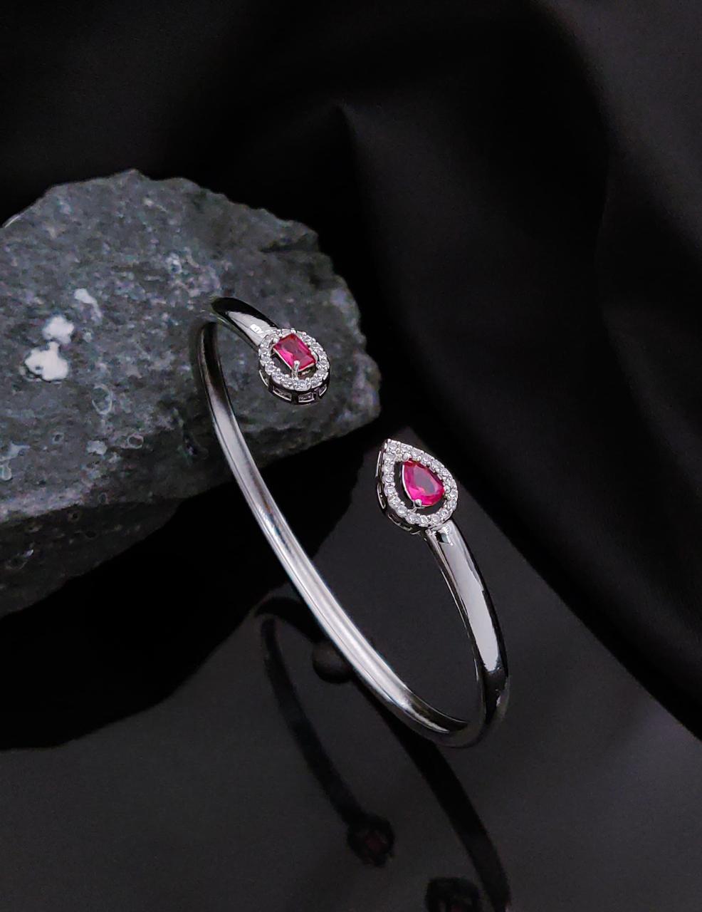 Timeless Elegance Open Cuff Bracelets - Free size
