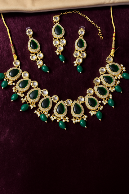 Naazira Emerald Kundan  Set