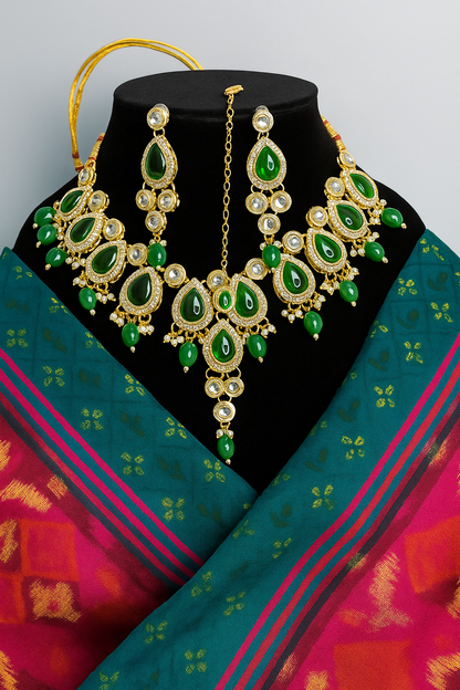 Naazira Emerald Kundan  Set