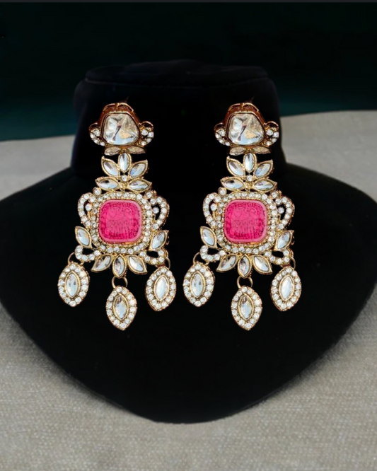 Gulabi Noor Kundan Earrings
