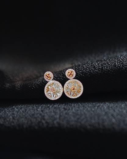 Tyaani Kundan Lucky Charm Pendant
