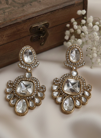 Rekha Classic Kundan Drop Earrings