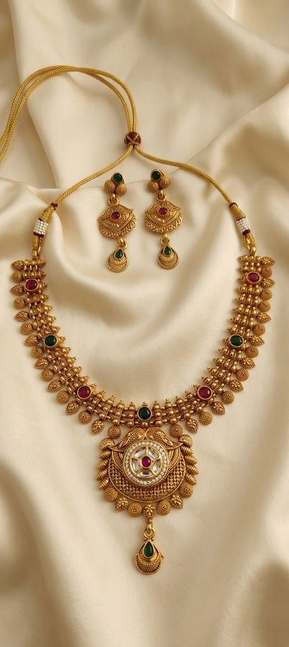 Akansha Heritage Set