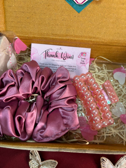 Pyaar Bhara Rakhi Hamper