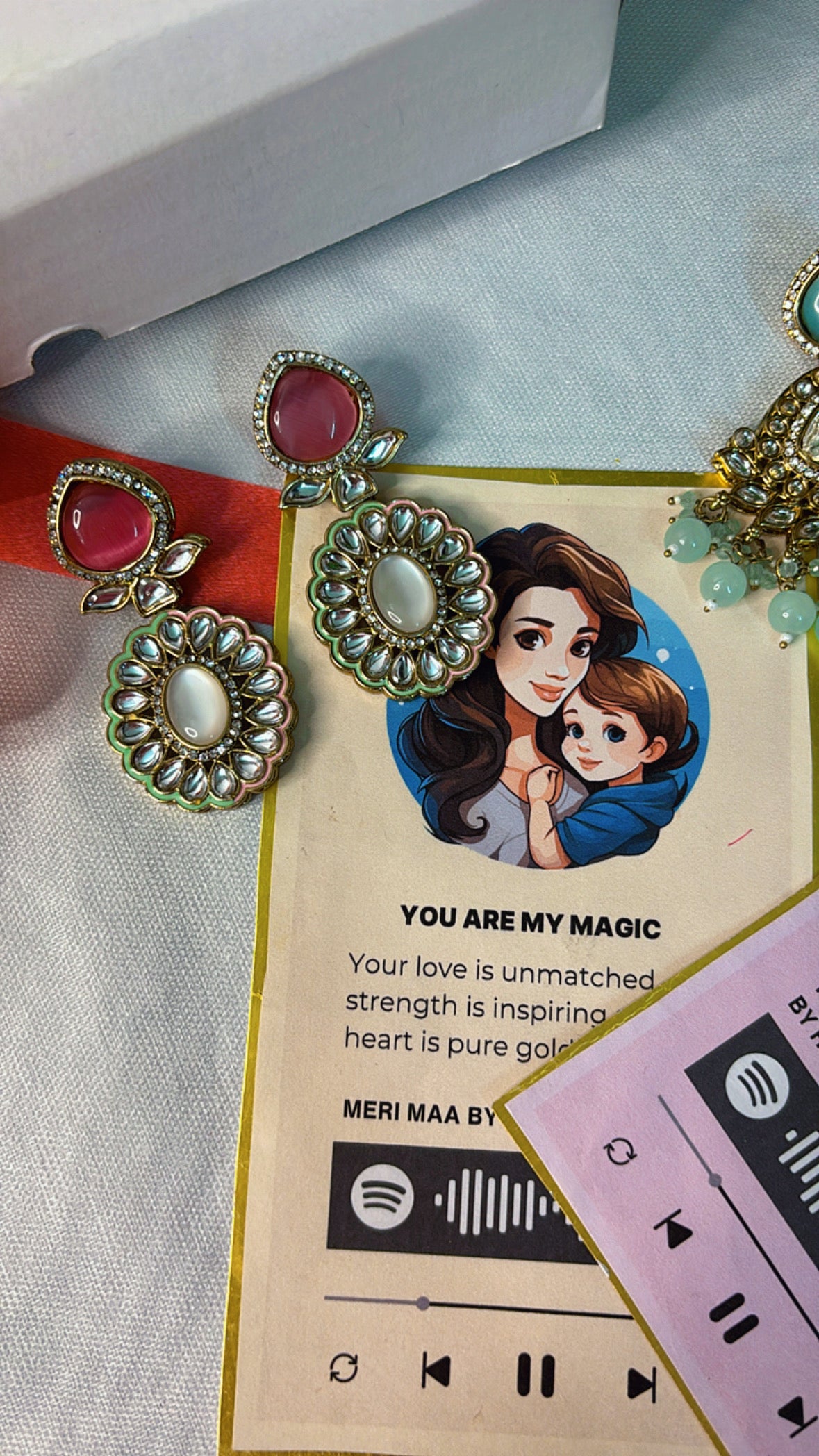 Kundan Charm Hamper