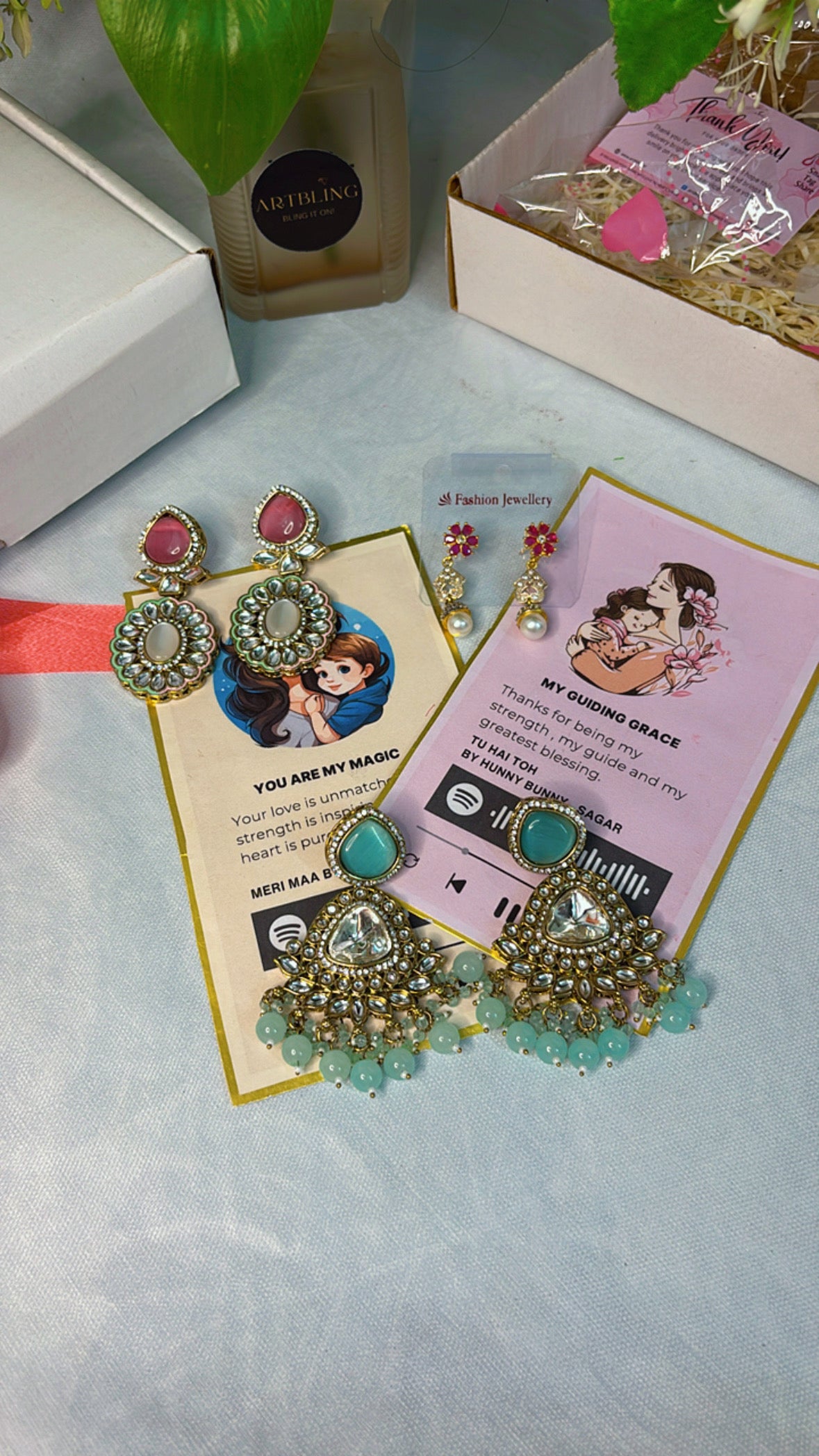 Kundan Charm Hamper
