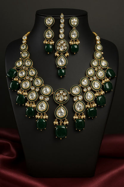 Emerald Noor Kundan Necklace Set