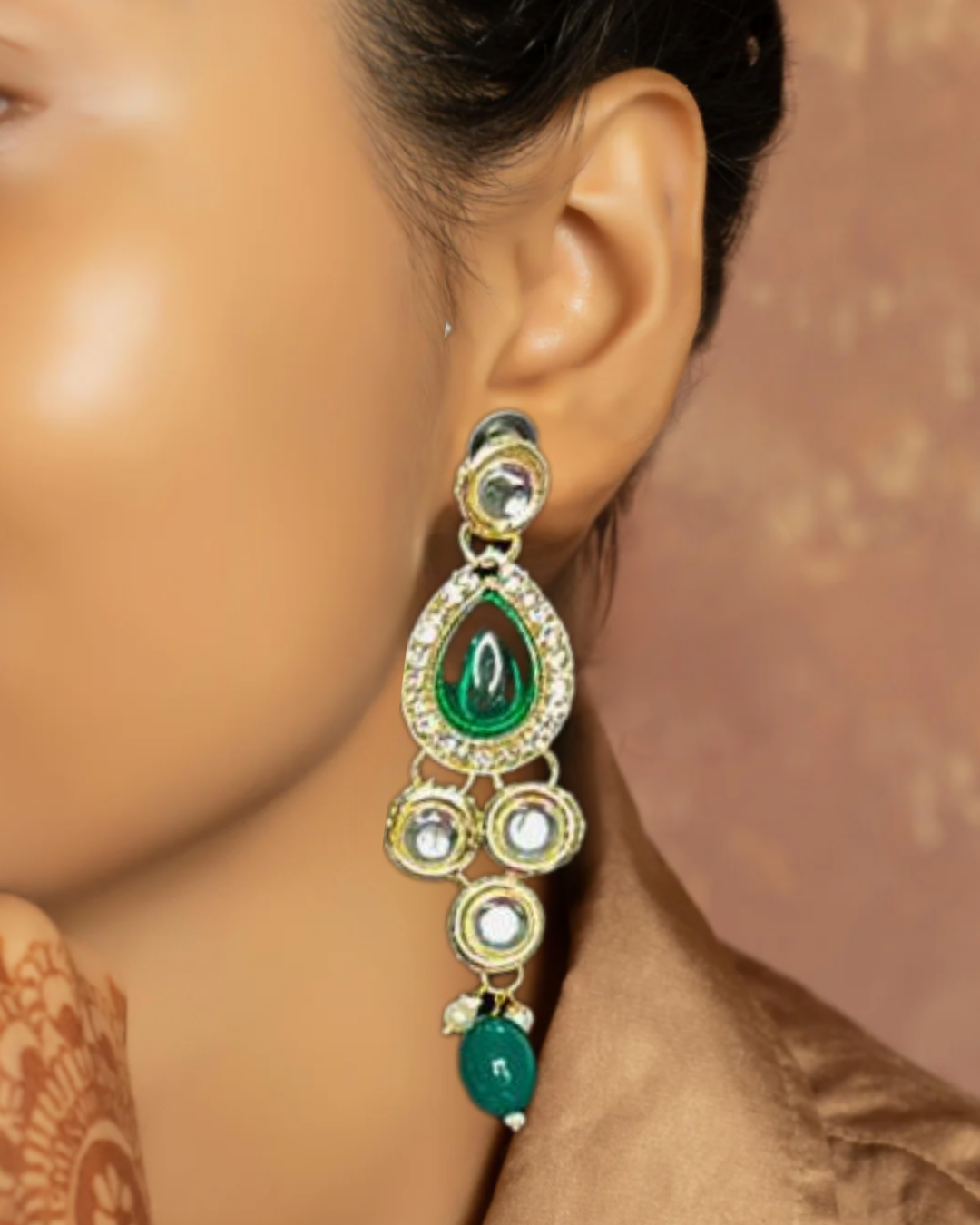 Naazira Emerald Kundan  Set
